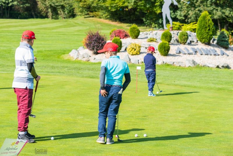 Young Stars golf cup