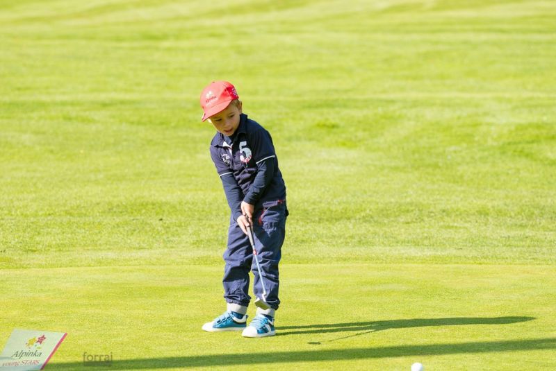Young Stars golf cup