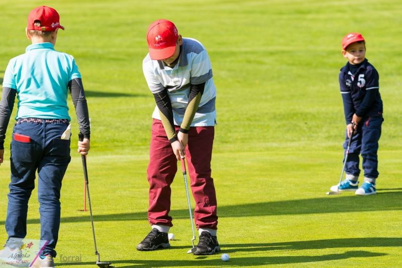 Young Stars golf cup