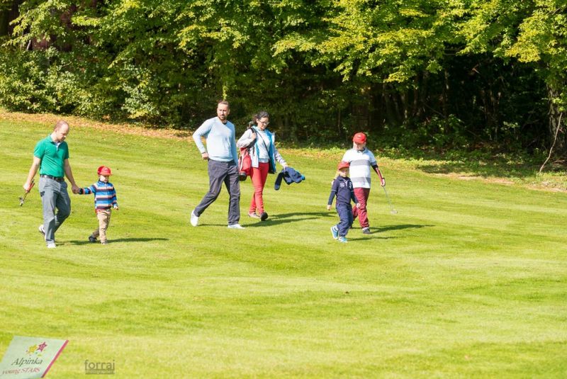 Young Stars golf cup