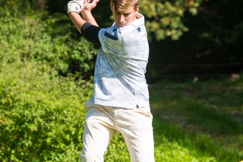 Young Stars golf cup