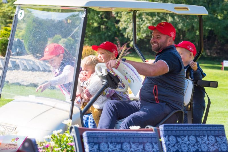 Young Stars golf cup