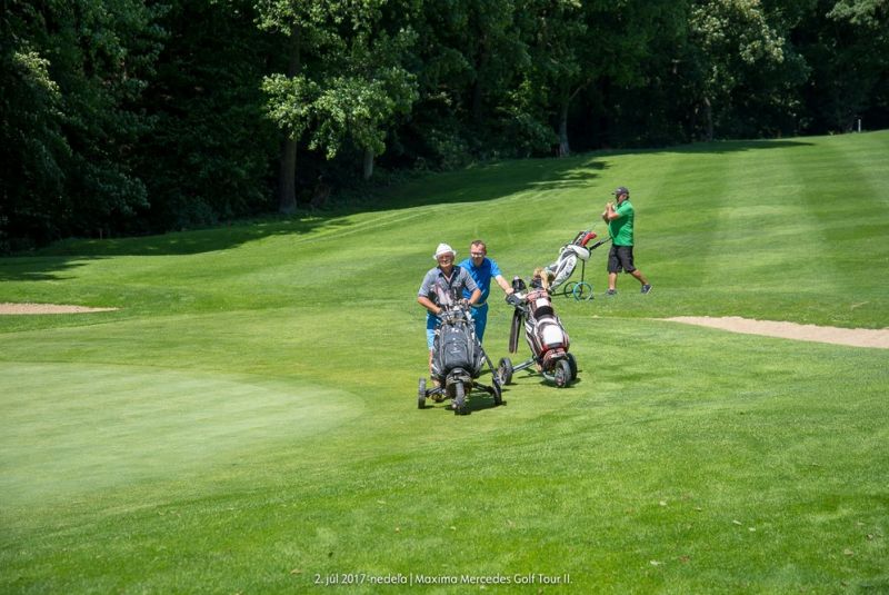 Mercedes Maxima Golf Tour 2