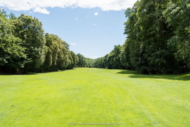 Mercedes Maxima Golf Tour 2