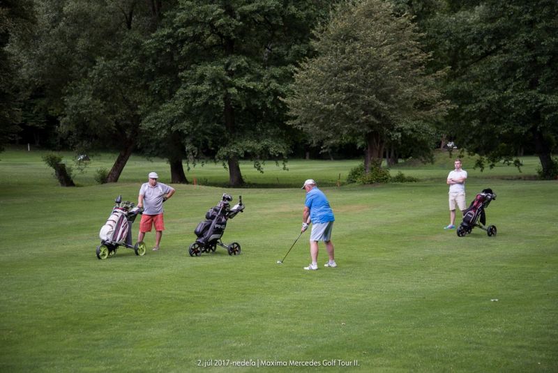 Mercedes Maxima Golf Tour 2