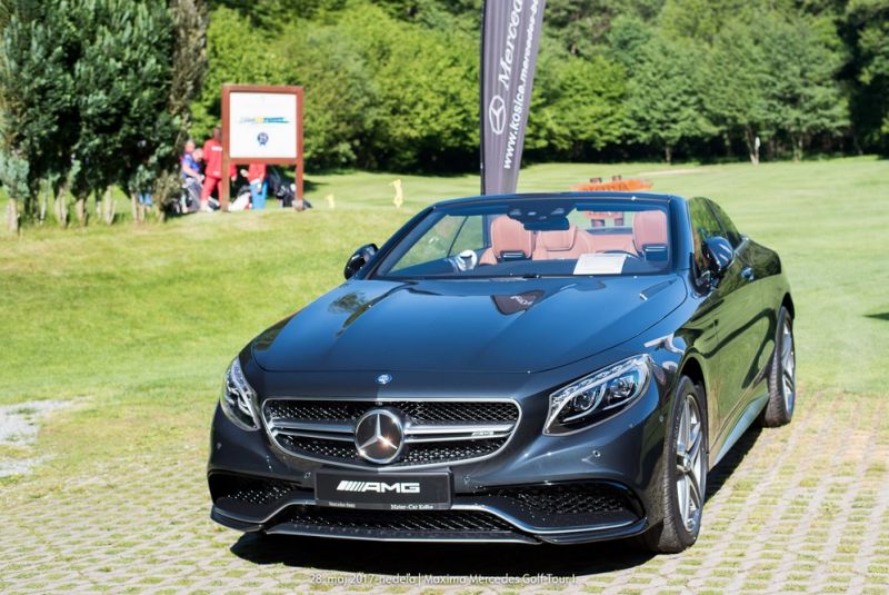 Mercedes Maxima golf tour
