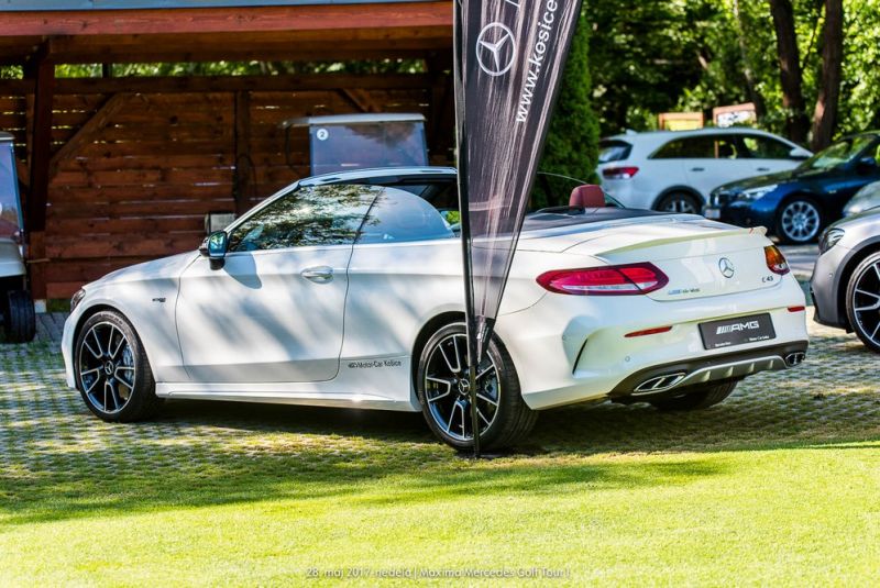 Mercedes Maxima golf tour