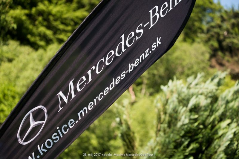 Mercedes Maxima golf tour