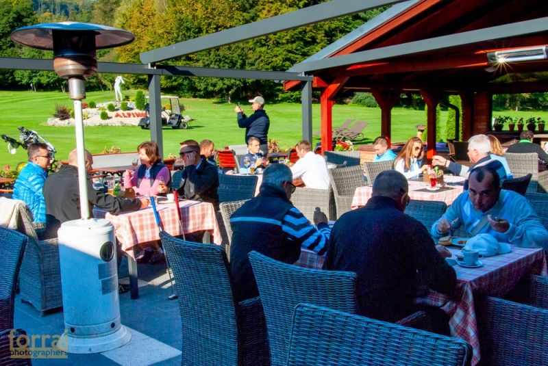 Pilous Wood golf cup