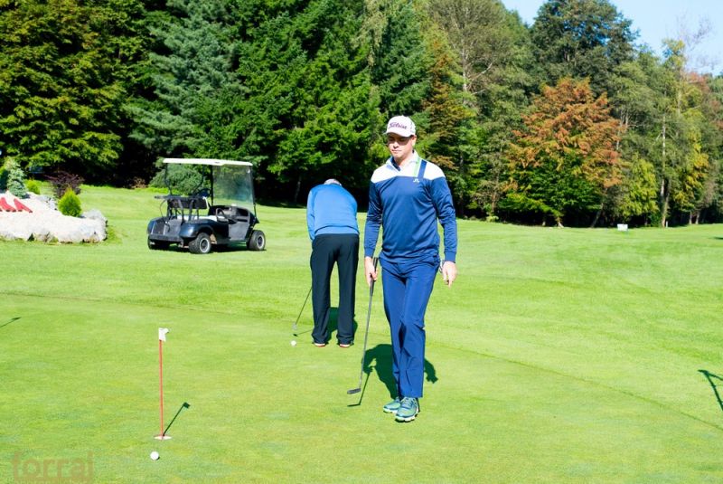 Pilous Wood golf cup