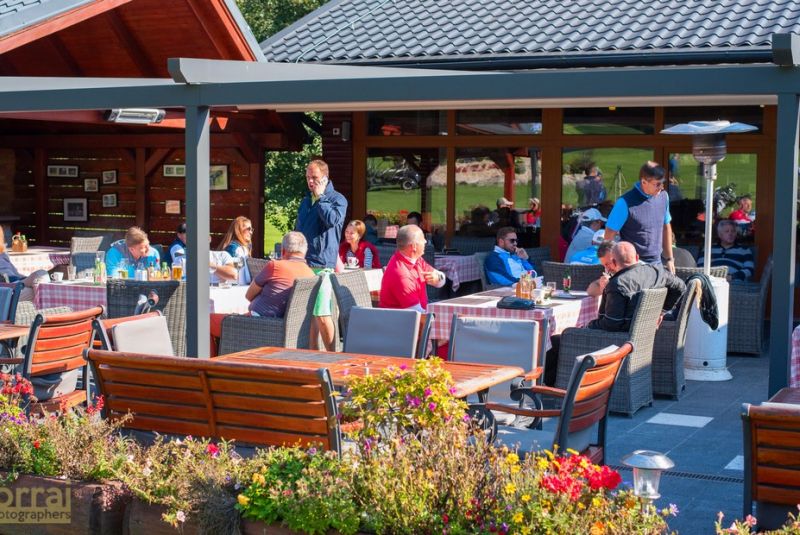 Pilous Wood golf cup