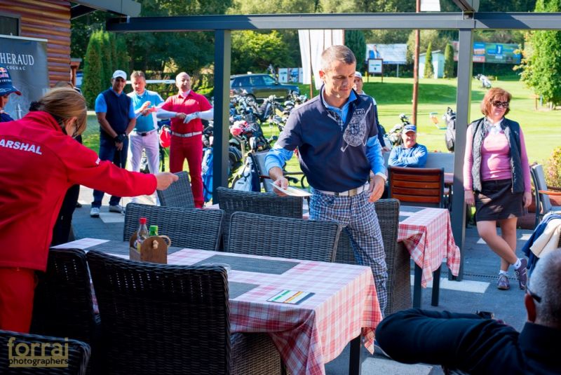 Pilous Wood golf cup