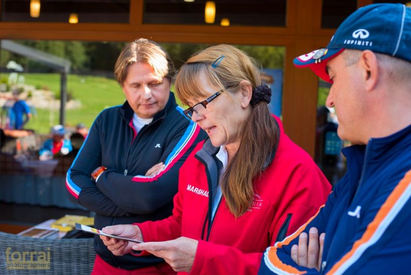 Pilous Wood golf cup