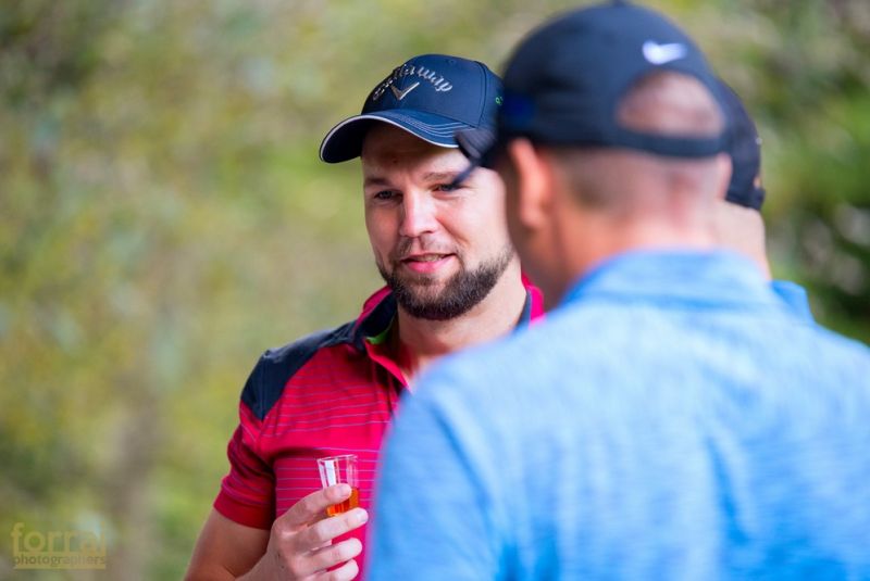 Pilous Wood golf cup