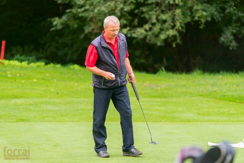Pilous Wood golf cup