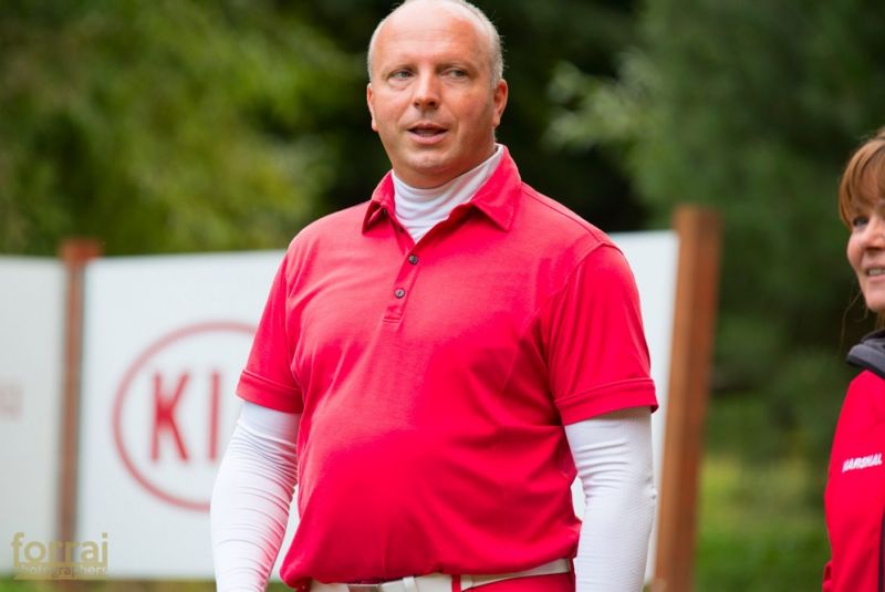 Pilous Wood golf cup
