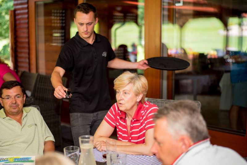 TRGOTURS Golf Cup