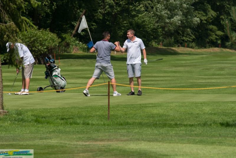 TRGOTURS Golf Cup