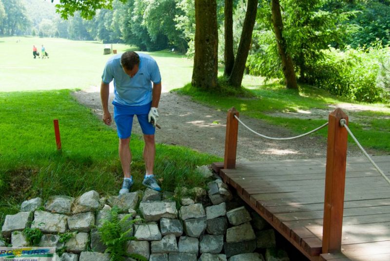 TRGOTURS Golf Cup