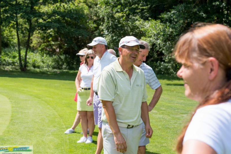 TRGOTURS Golf Cup