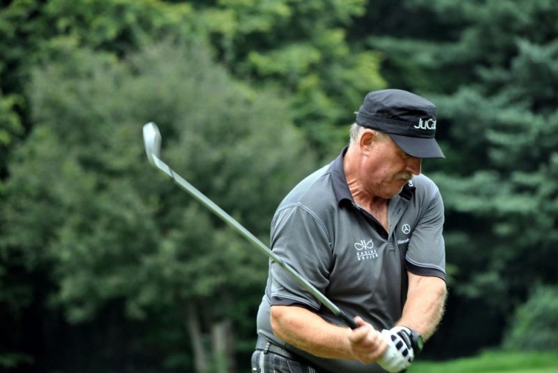 AEGON Golf & Hot Chilly poker