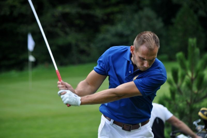 AEGON Golf & Hot Chilly poker