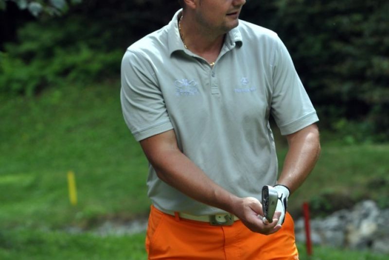 AEGON Golf & Hot Chilly poker