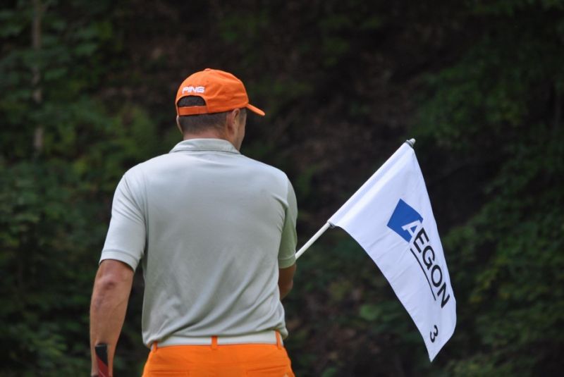 AEGON Golf & Hot Chilly poker
