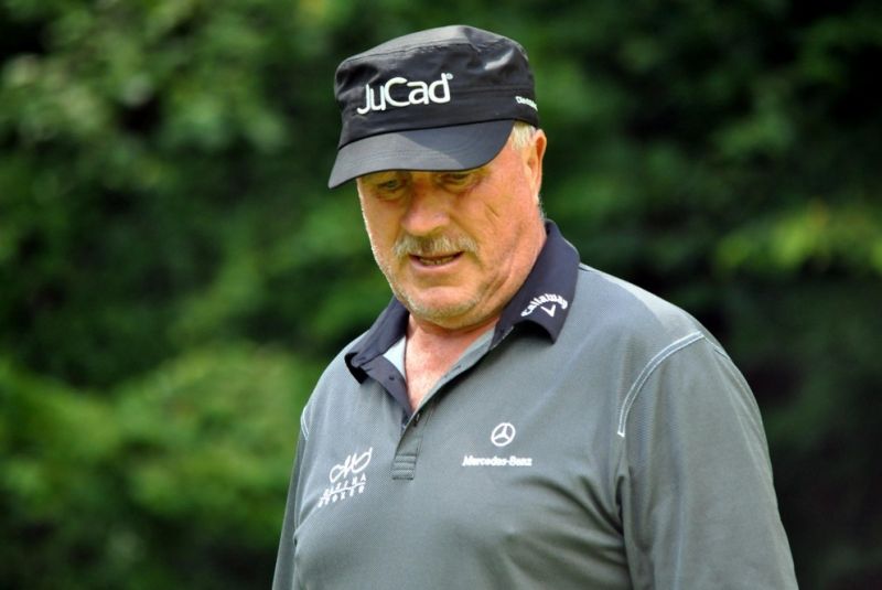 AEGON Golf & Hot Chilly poker