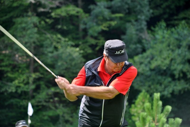AEGON Golf & Hot Chilly poker