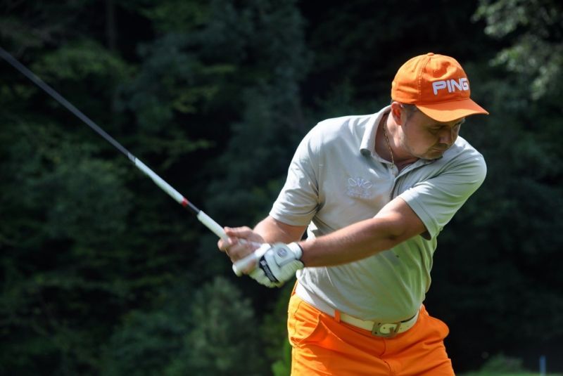 AEGON Golf & Hot Chilly poker