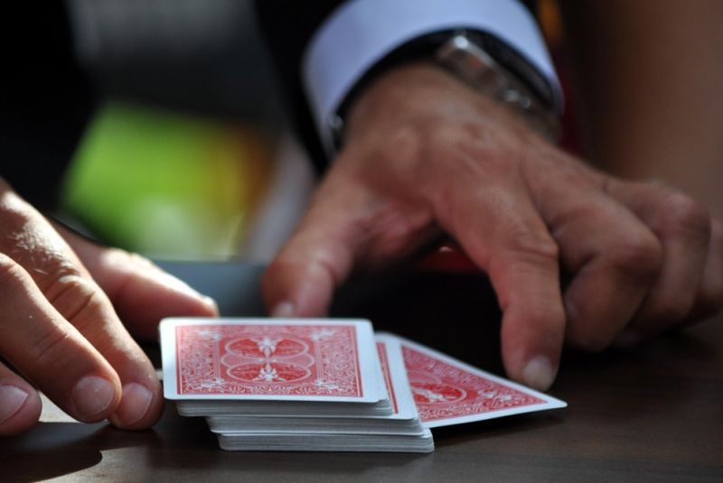 AEGON Golf & Hot Chilly poker