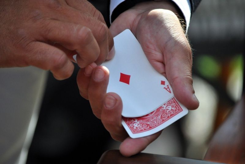 AEGON Golf & Hot Chilly poker