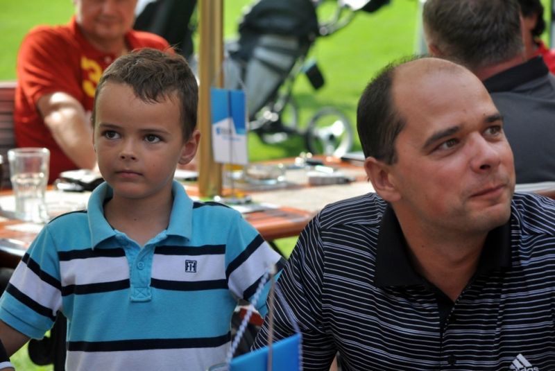 AEGON Golf & Hot Chilly poker