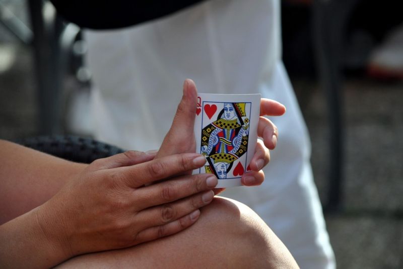 AEGON Golf & Hot Chilly poker