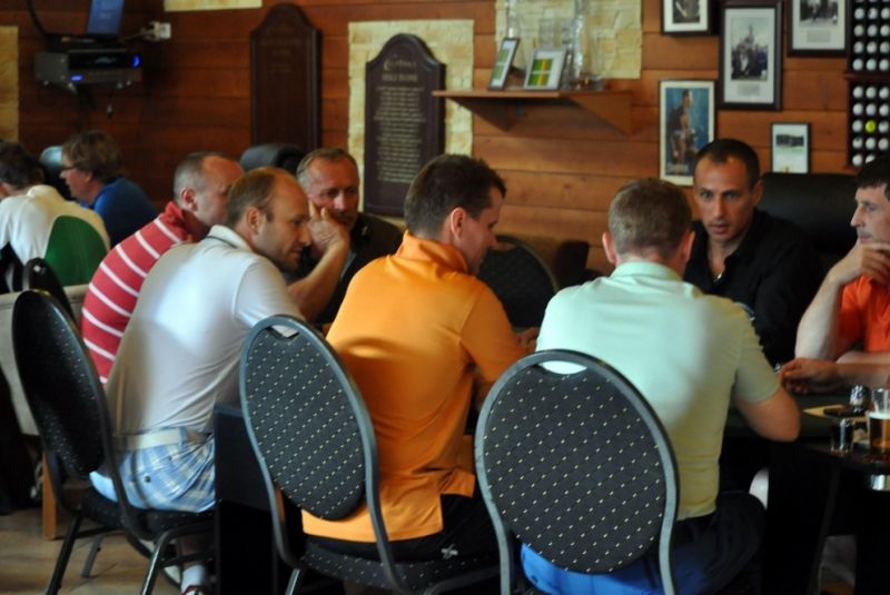AEGON Golf & Hot Chilly poker