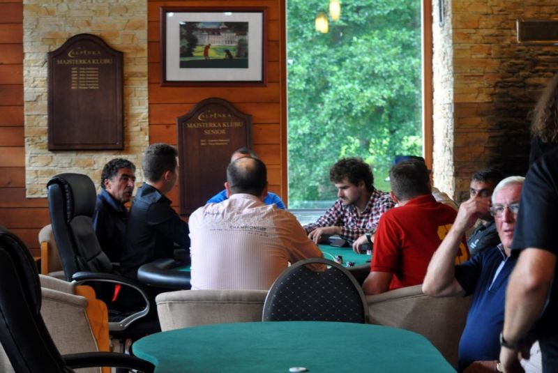 AEGON Golf & Hot Chilly poker