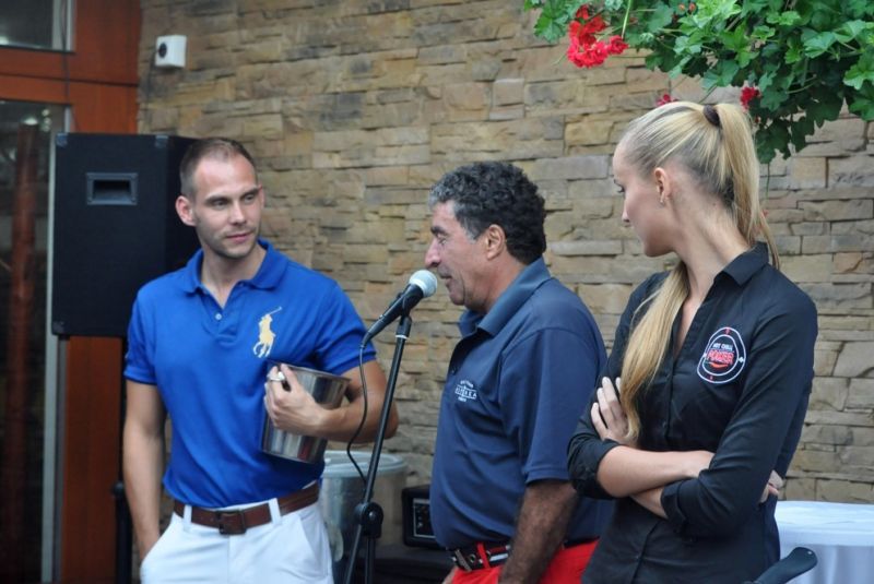 AEGON Golf & Hot Chilly poker