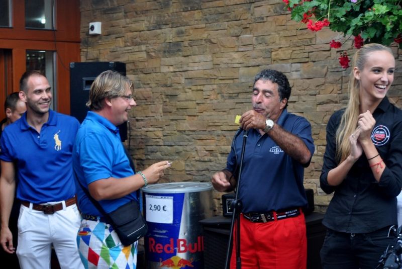 AEGON Golf & Hot Chilly poker