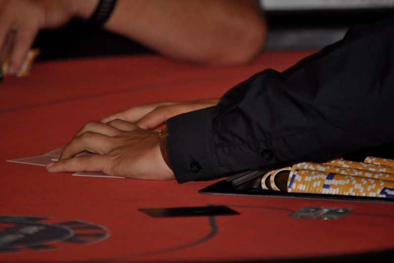 AEGON Golf & Hot Chilly poker