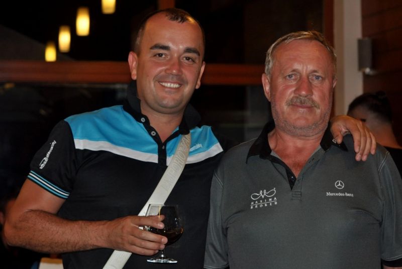 AEGON Golf & Hot Chilly poker