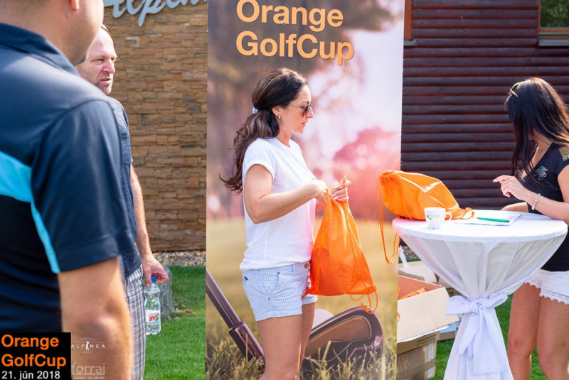 Orange Golf Cup