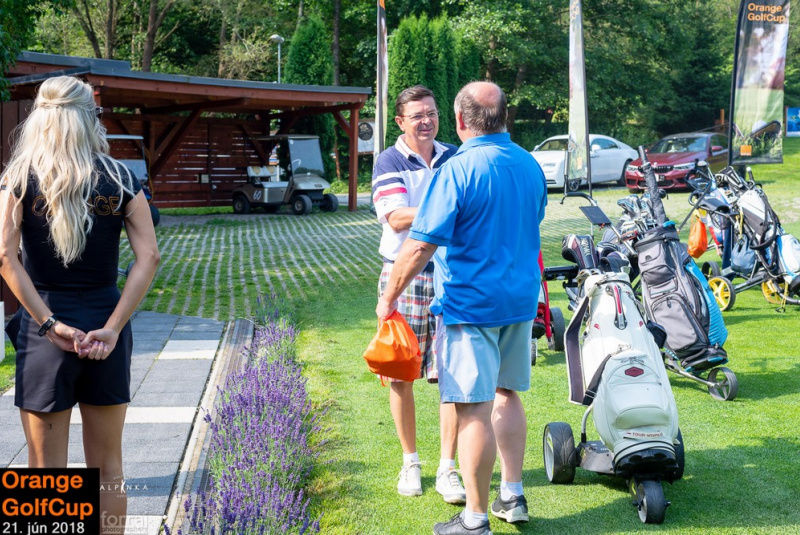 Orange Golf Cup