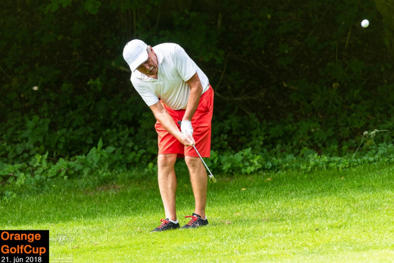 Orange Golf Cup