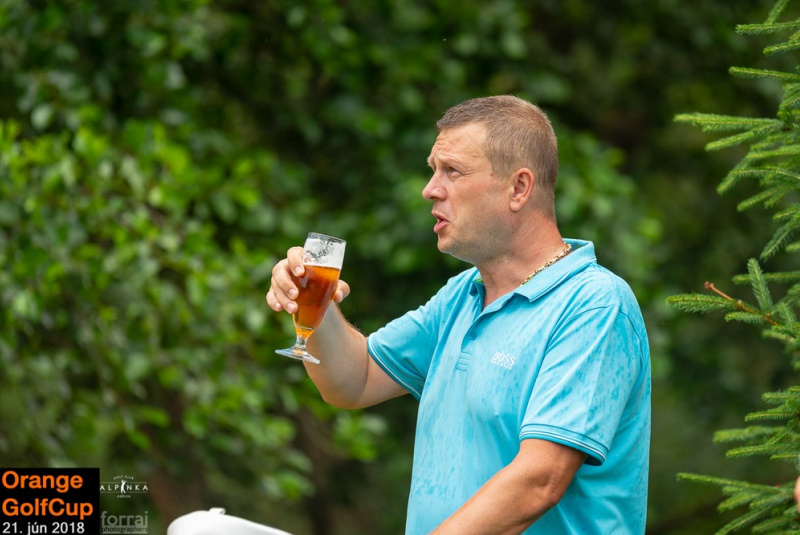 Orange Golf Cup
