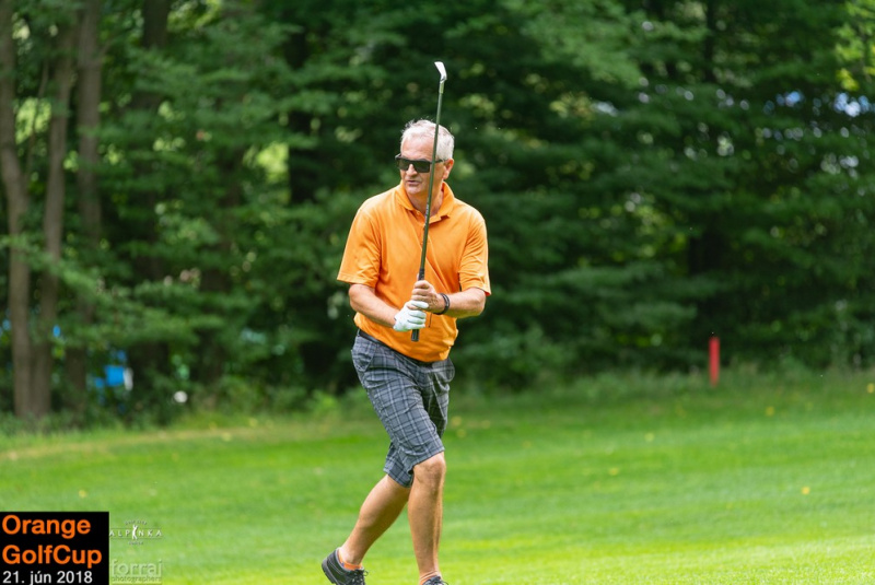 Orange Golf Cup
