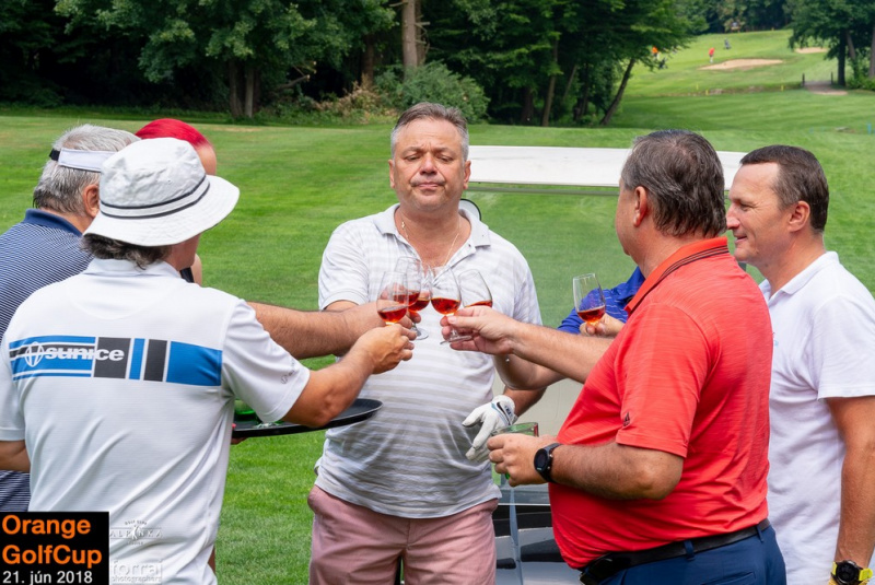 Orange Golf Cup